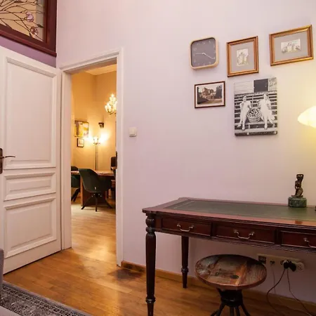 Large Near Castle And Main Square Apartment Krakau