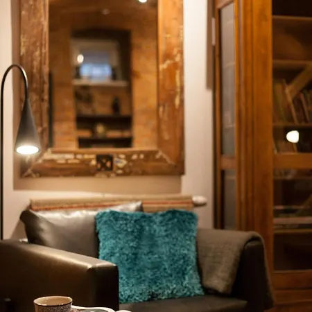 Large Near Castle And Main Square * Krakau