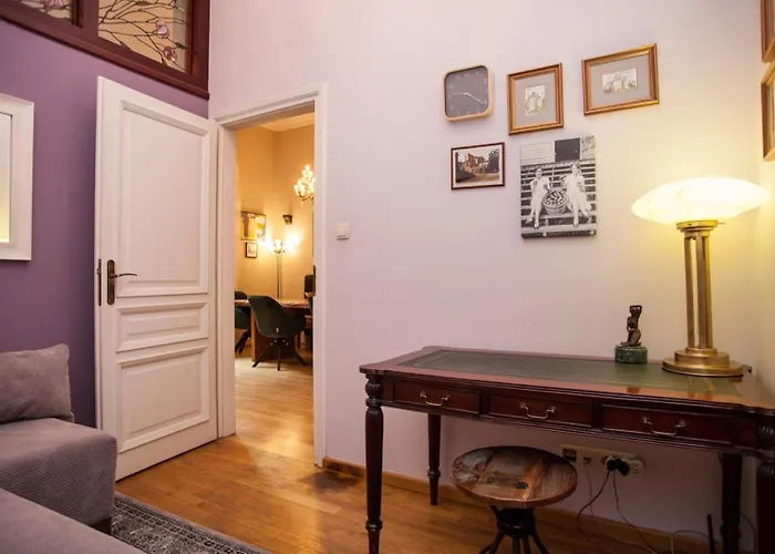 Large Near Castle And Main Square Apartment Krakow