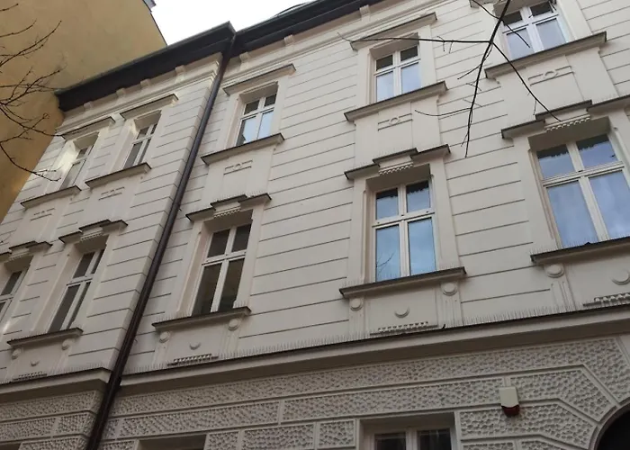 Large Near Castle And Main Square Krakow